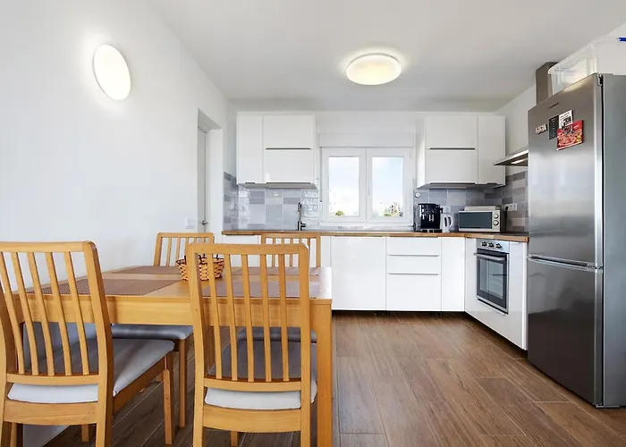 Casa Aliana דירה *